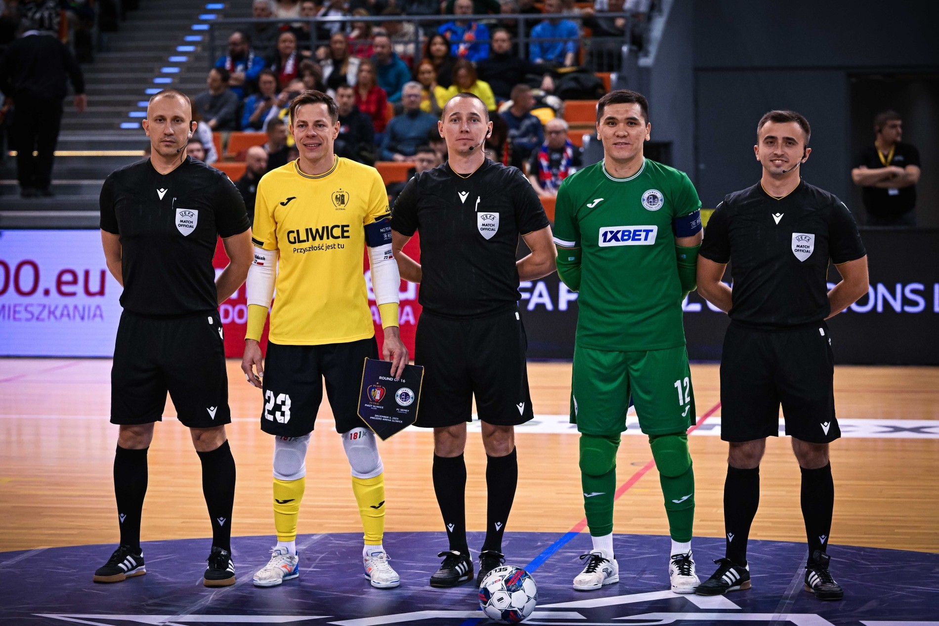 Фоторепортаж с матча «Пьяст» - «Семей»  - фото 18