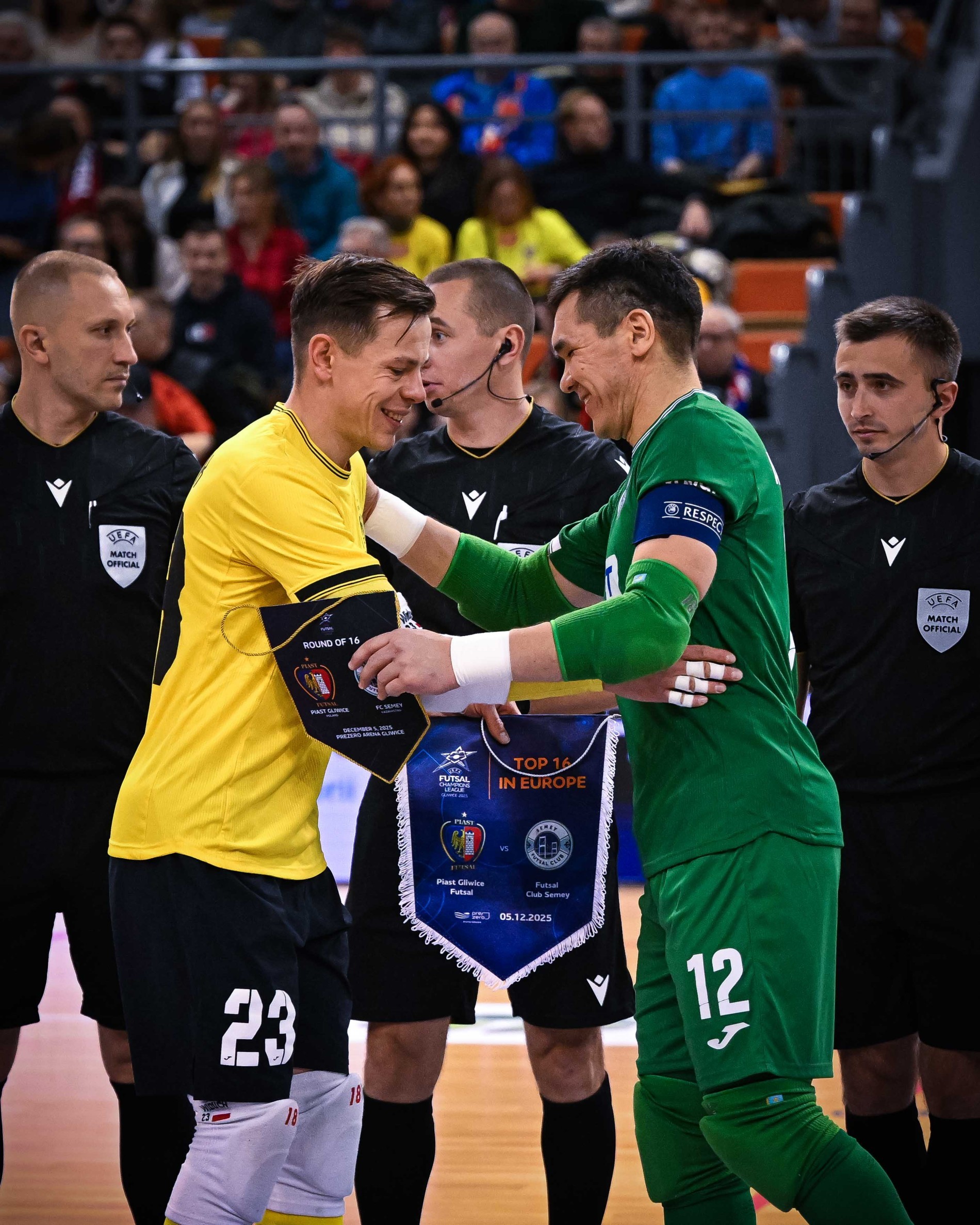 Фоторепортаж с матча «Пьяст» - «Семей»  - фото 5