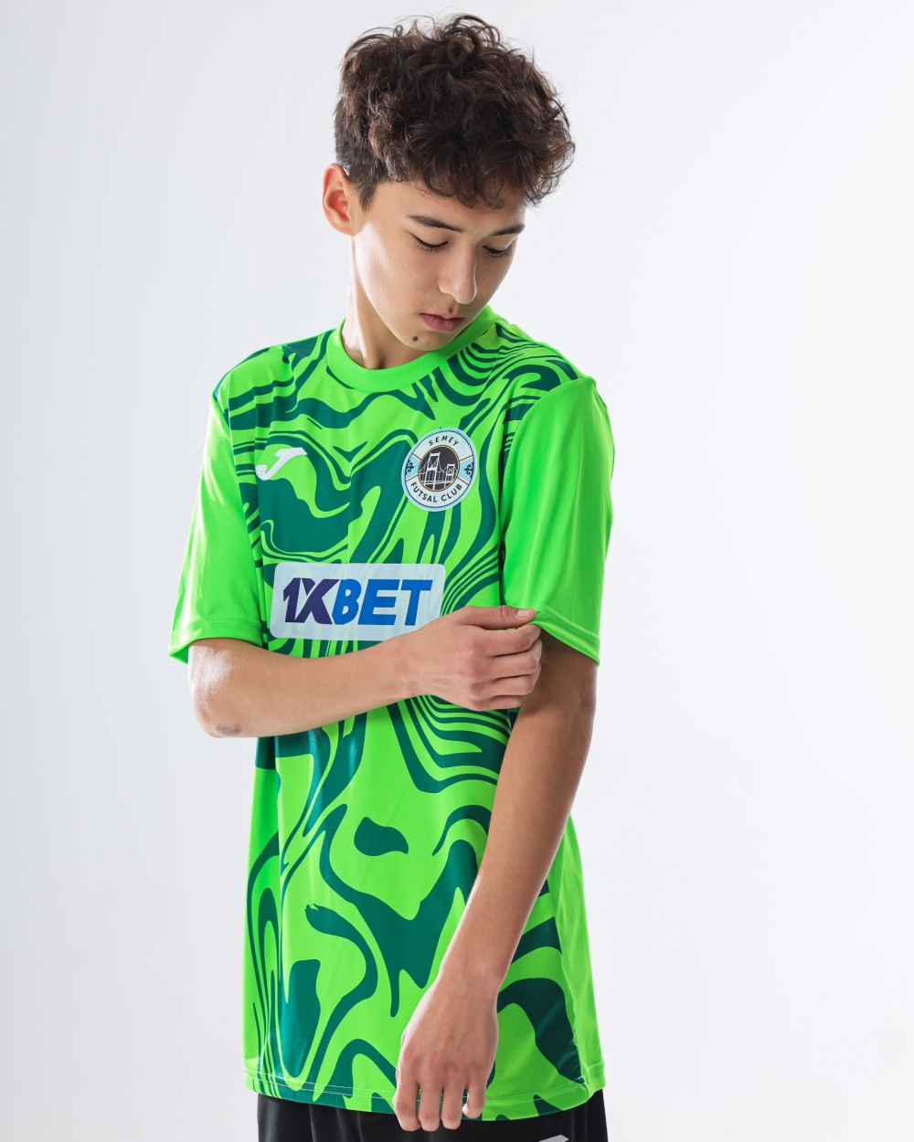 LION II SHORT SLEEVE T-SHIRT VERDE FLUOR 103729.020  - фото 1