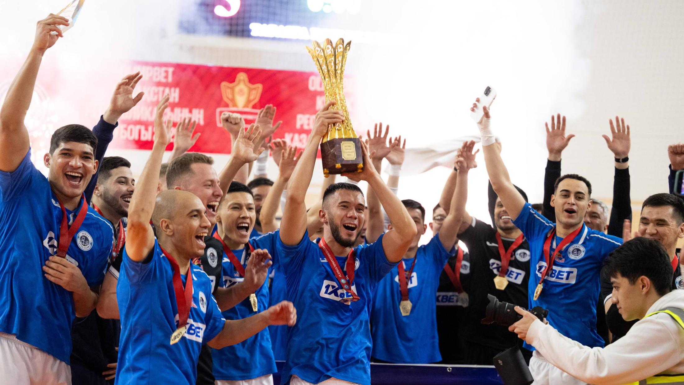 «Семей» — чемпион!